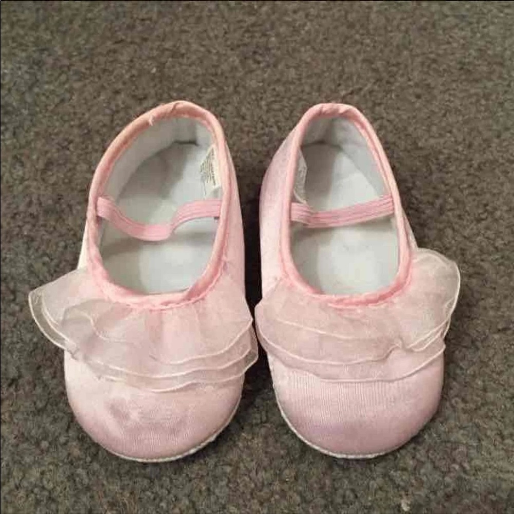 Pink baby ballerina slipper